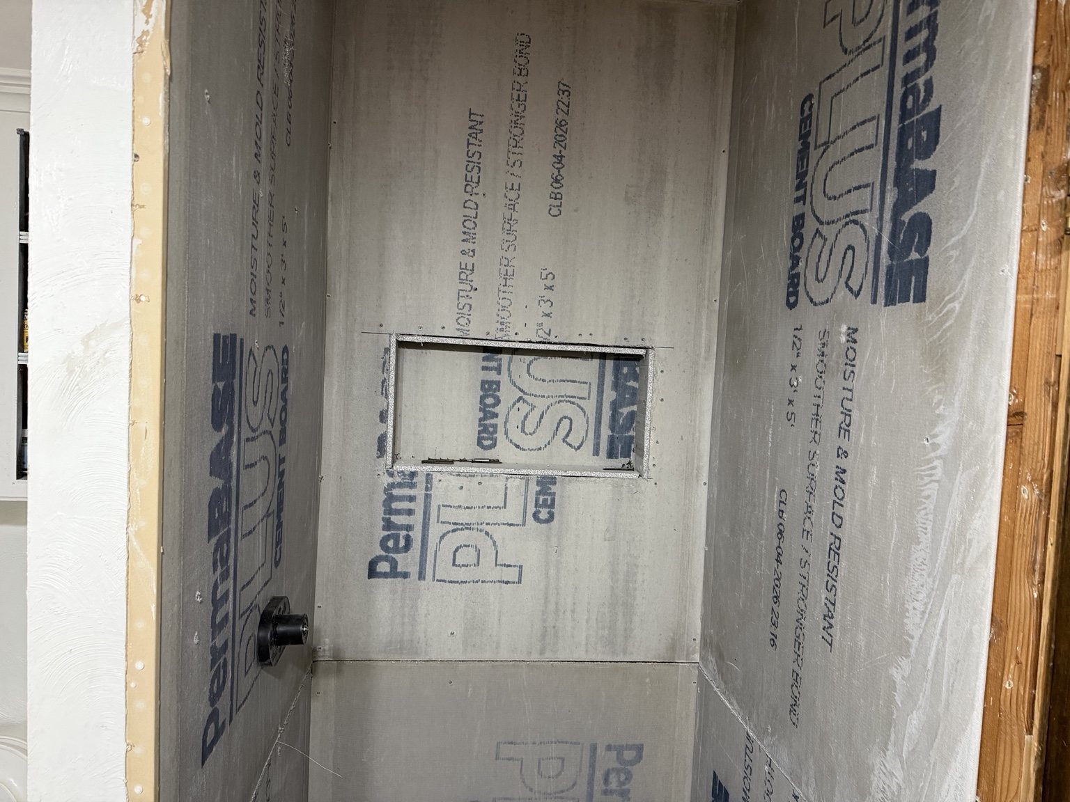 Cement board & niche - real Total Home Care project photo
